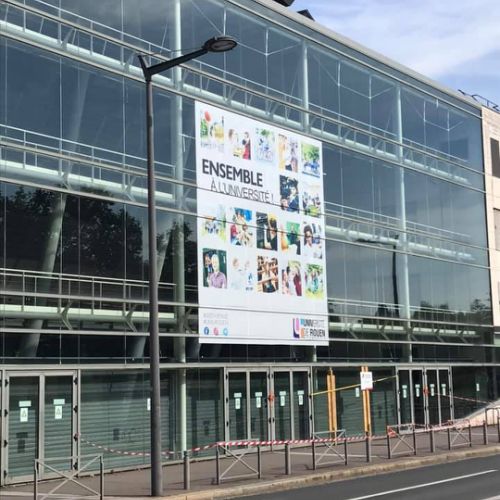 Production et pose microperforé sur façade IUT Pasteur à Rouen